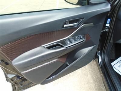 2019 Toyota C-HR LE   - Photo 13 - Houston, TX 77082