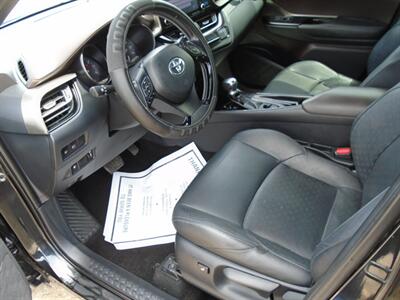 2019 Toyota C-HR LE   - Photo 14 - Houston, TX 77082