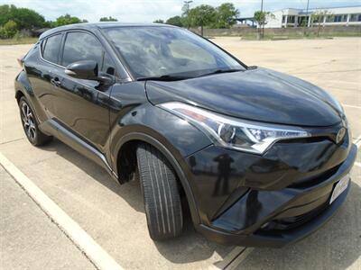 2019 Toyota C-HR LE   - Photo 3 - Houston, TX 77082