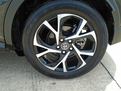 2019 Toyota C-HR LE   - Photo 27 - Houston, TX 77082