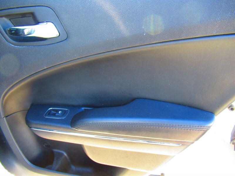 2014 Dodge Charger Police   - Photo 10 - Houston, TX 77082