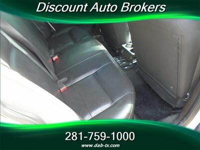 2007 Ford Crown Victoria Police Interceptor   - Photo 16 - Houston, TX 77082