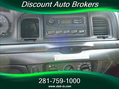 2007 Ford Crown Victoria Police Interceptor   - Photo 13 - Houston, TX 77082