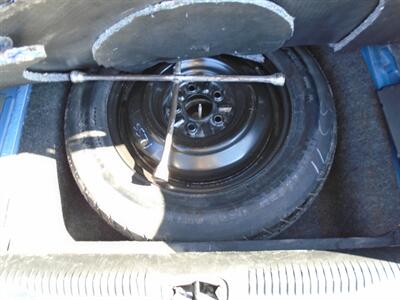 2015 Chrysler 200 Limited - Photo 11 - Houston, TX 77082