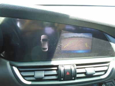 2017 Alfa Romeo Giulia Ti   - Photo 15 - Houston, TX 77082