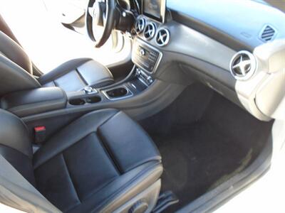 2016 Mercedes-Benz CLA CLA 250   - Photo 11 - Houston, TX 77082