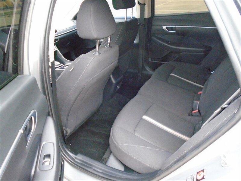 2023 Hyundai SONATA SEL - Photo 12 - Houston, TX 77082