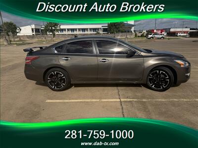 2013 Nissan Altima 2.5   - Photo 4 - Houston, TX 77082