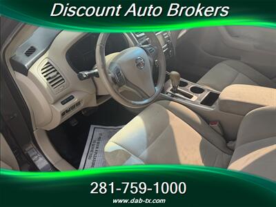 2013 Nissan Altima 2.5   - Photo 12 - Houston, TX 77082
