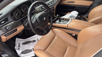 2012 BMW 750Li   - Photo 12 - Houston, TX 77082