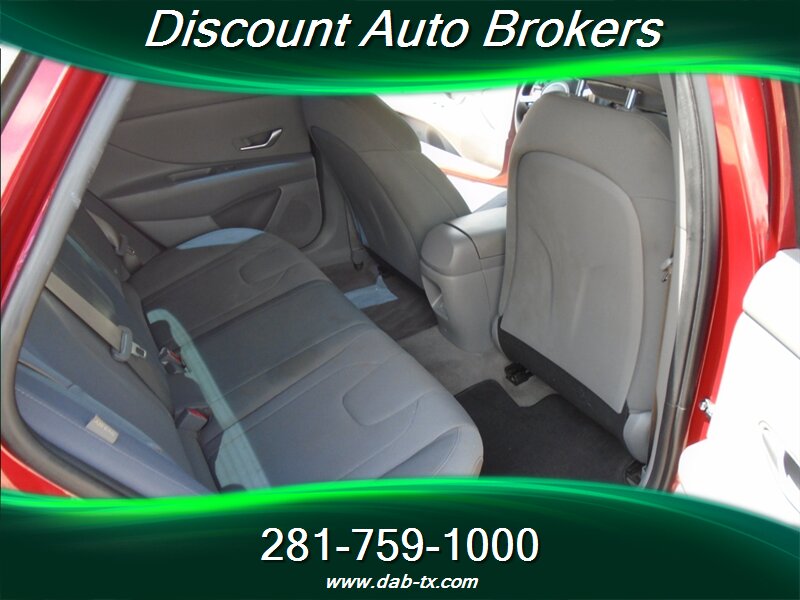 2025 Hyundai ELANTRA SE - Photo 12 - Houston, TX 77082