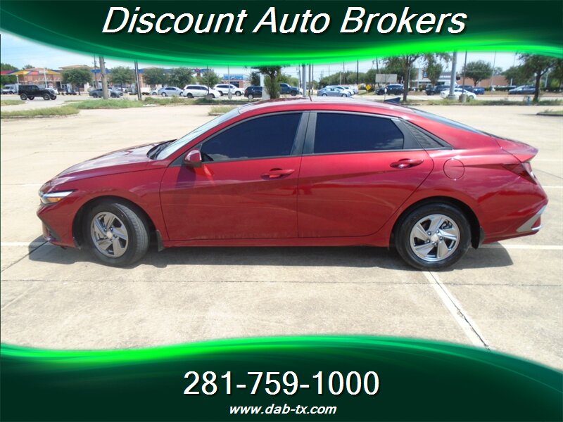 2025 Hyundai ELANTRA SE - Photo 8 - Houston, TX 77082