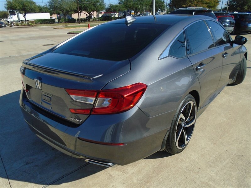 2019 Honda Accord Sport - Photo 5 - Houston, TX 77082