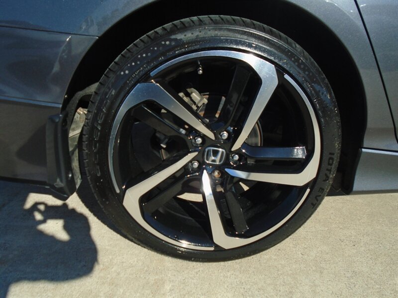 2019 Honda Accord Sport - Photo 26 - Houston, TX 77082