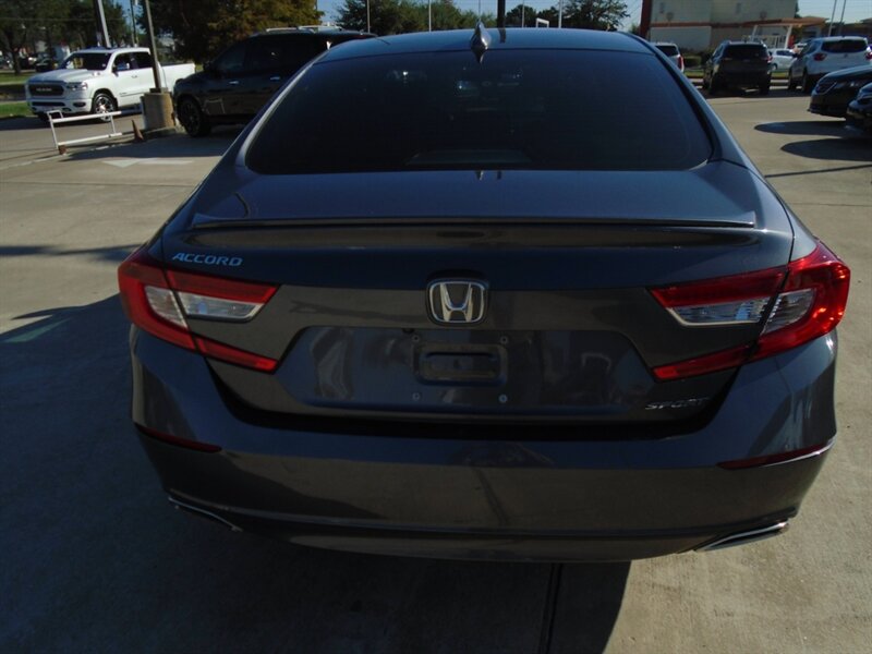 2019 Honda Accord Sport - Photo 6 - Houston, TX 77082