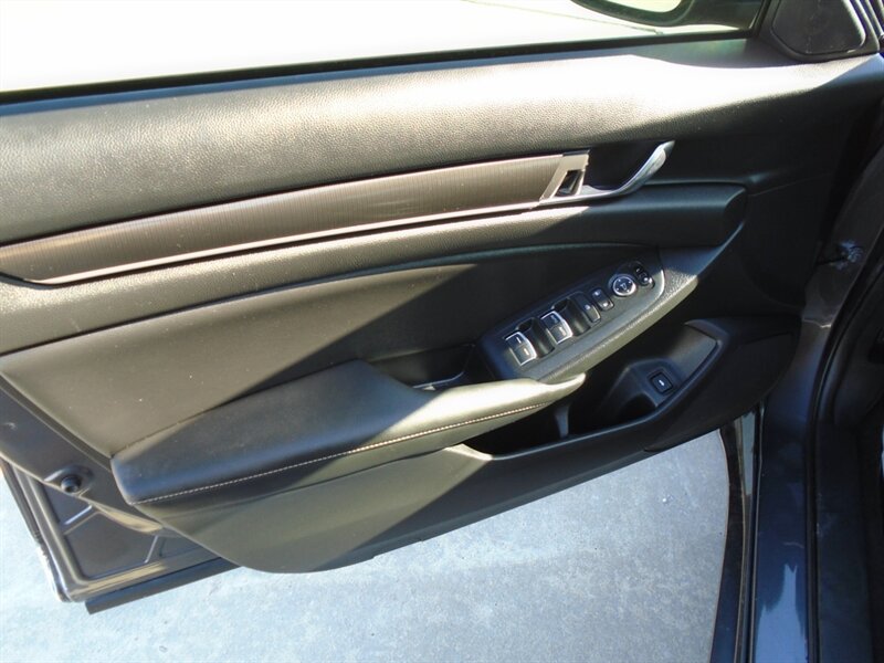 2019 Honda Accord Sport - Photo 9 - Houston, TX 77082