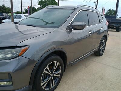 2017 Nissan Rogue S   - Photo 2 - Houston, TX 77082