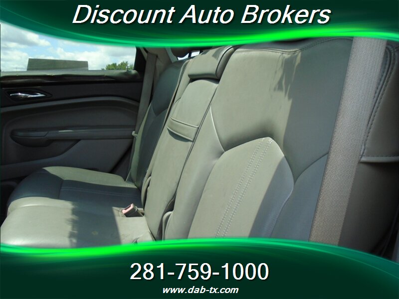 2010 Cadillac SRX Performance Collection - Photo 15 - Houston, TX 77082