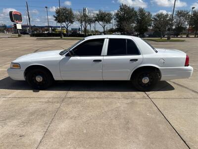 2007 Ford Crown Victoria Police Interceptor   - Photo 7 - Houston, TX 77082