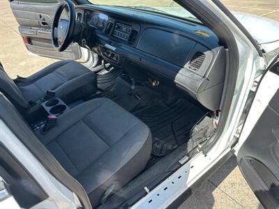 2007 Ford Crown Victoria Police Interceptor   - Photo 11 - Houston, TX 77082