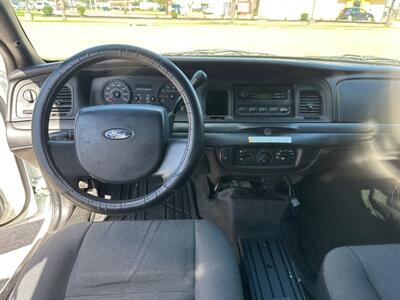 2007 Ford Crown Victoria Police Interceptor   - Photo 14 - Houston, TX 77082