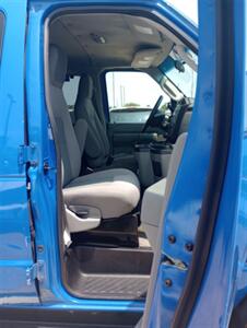 2014 Ford E-350 SD XL   - Photo 16 - Houston, TX 77082