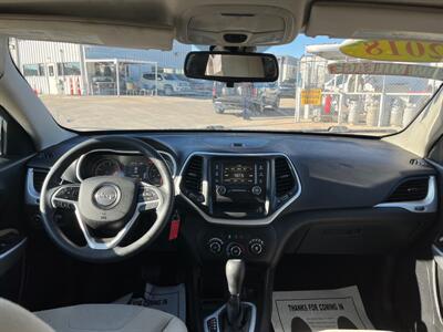 2018 Jeep Cherokee Latitude   - Photo 12 - Houston, TX 77082