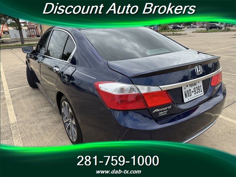 2015 Honda Accord Sport - Photo 10 - Houston, TX 77082