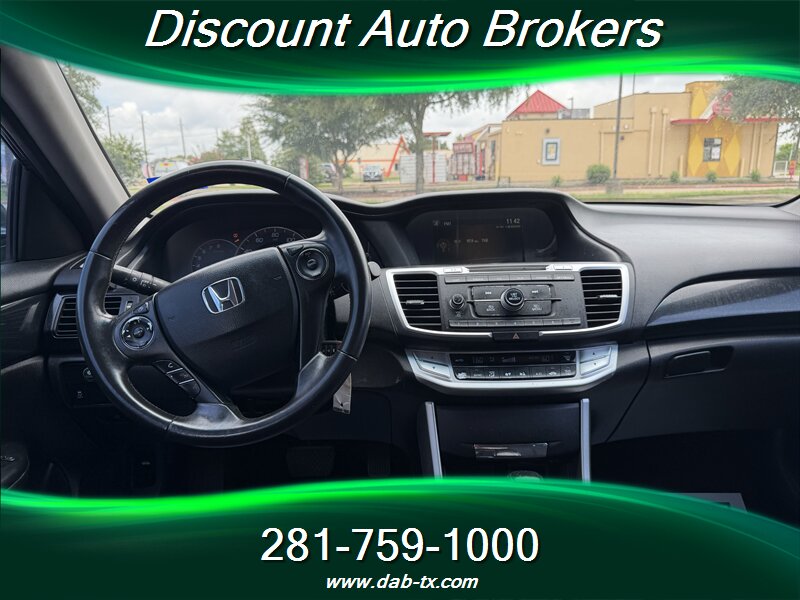 2015 Honda Accord Sport - Photo 13 - Houston, TX 77082