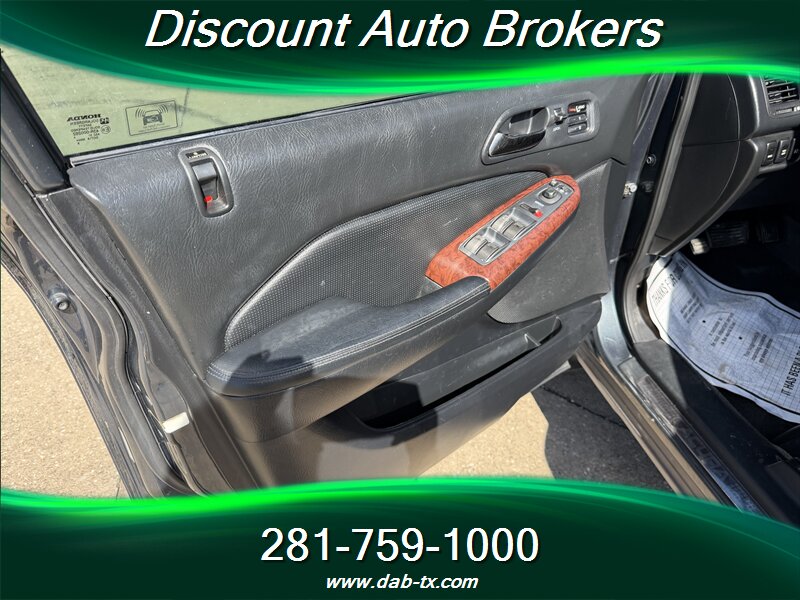 2005 Acura MDX Touring w/Navi - Photo 12 - Houston, TX 77082