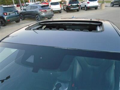 2017 INFINITI Q60 3.0T Premium - Photo 9 - Houston, TX 77082