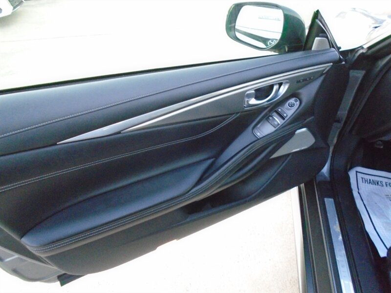 2017 INFINITI Q60 3.0T Premium - Photo 11 - Houston, TX 77082