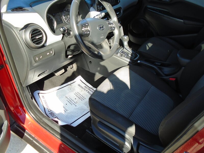 2021 Hyundai KONA SEL - Photo 18 - Houston, TX 77082