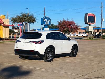 2023 Honda HR-V EX-L   - Photo 6 - Houston, TX 77082