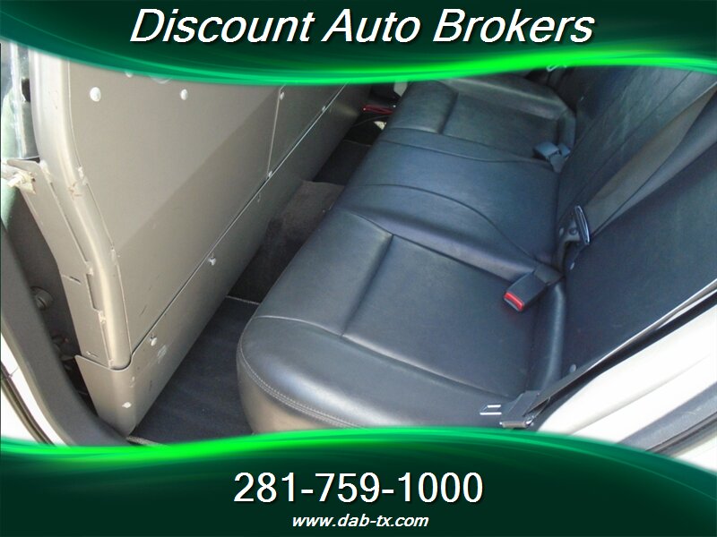 2009 Dodge Charger - Photo 16 - Houston, TX 77082