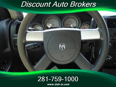 2009 Dodge Charger - Photo 13 - Houston, TX 77082