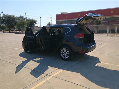 2017 Nissan Rogue S   - Photo 12 - Houston, TX 77082