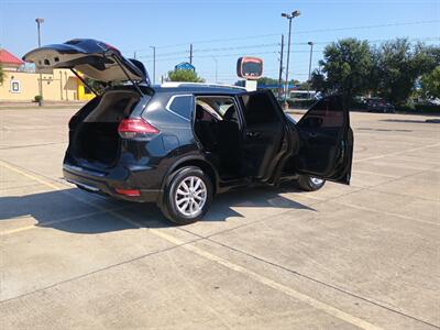 2017 Nissan Rogue S   - Photo 14 - Houston, TX 77082