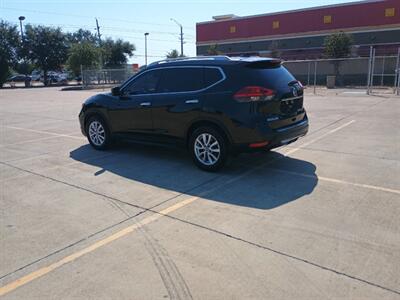 2017 Nissan Rogue S   - Photo 4 - Houston, TX 77082