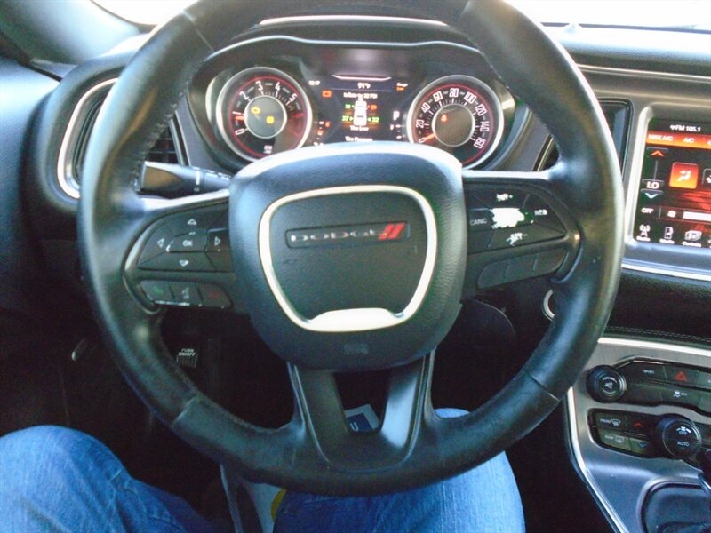 2015 Dodge Challenger R/T - Photo 14 - Houston, TX 77082