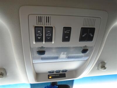 2009 GMC Yukon XL Denali   - Photo 24 - Houston, TX 77082