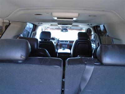 2009 GMC Yukon XL Denali   - Photo 10 - Houston, TX 77082