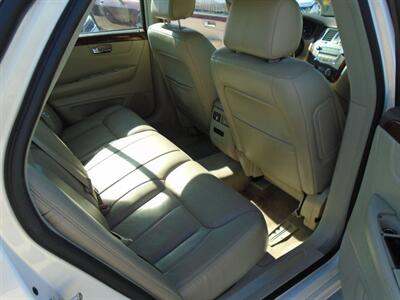 2006 Cadillac DTS Luxury I - Photo 13 - Houston, TX 77082