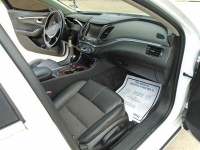 2015 Chevrolet Impala LT   - Photo 12 - Houston, TX 77082