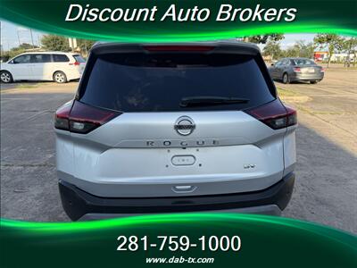 2023 Nissan Rogue SV - Photo 6 - Houston, TX 77082