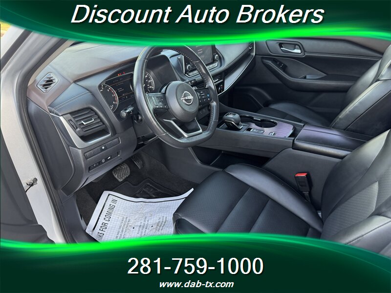 2023 Nissan Rogue SV - Photo 9 - Houston, TX 77082