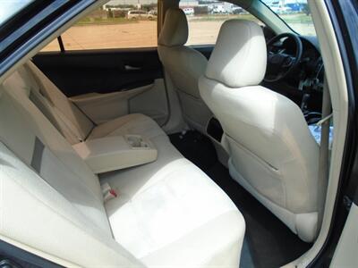 2014 Toyota Camry L   - Photo 17 - Houston, TX 77082