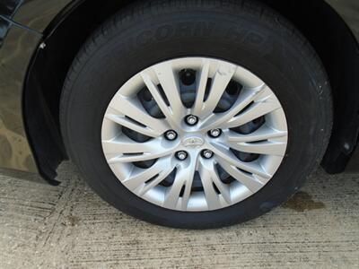 2014 Toyota Camry L   - Photo 22 - Houston, TX 77082