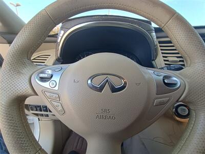 2011 INFINITI FX35   - Photo 25 - Houston, TX 77082