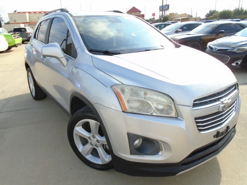 2015 Chevrolet Trax LTZ - Photo 3 - Houston, TX 77082